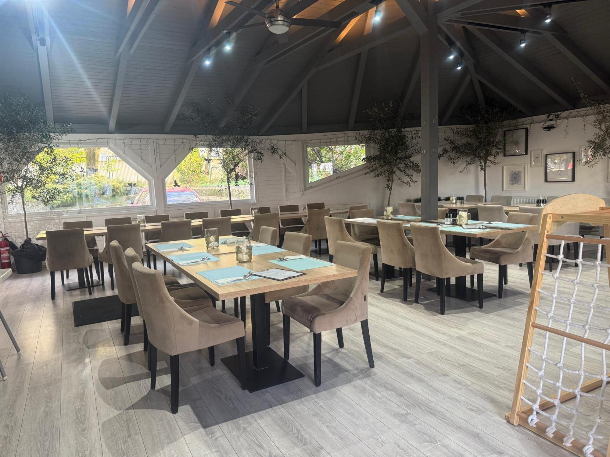Penzion Set Kosice Ngoại thất bức ảnh
