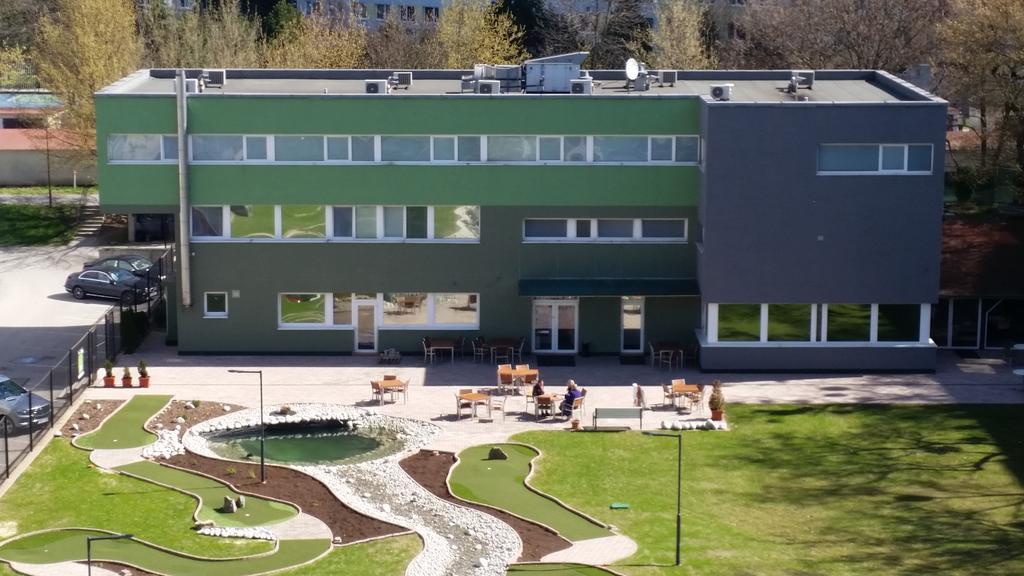 Penzion Set Kosice Ngoại thất bức ảnh